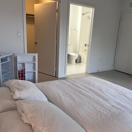 Master Bed Room In Calle Ocho Μαϊάμι Εξωτερικό φωτογραφία