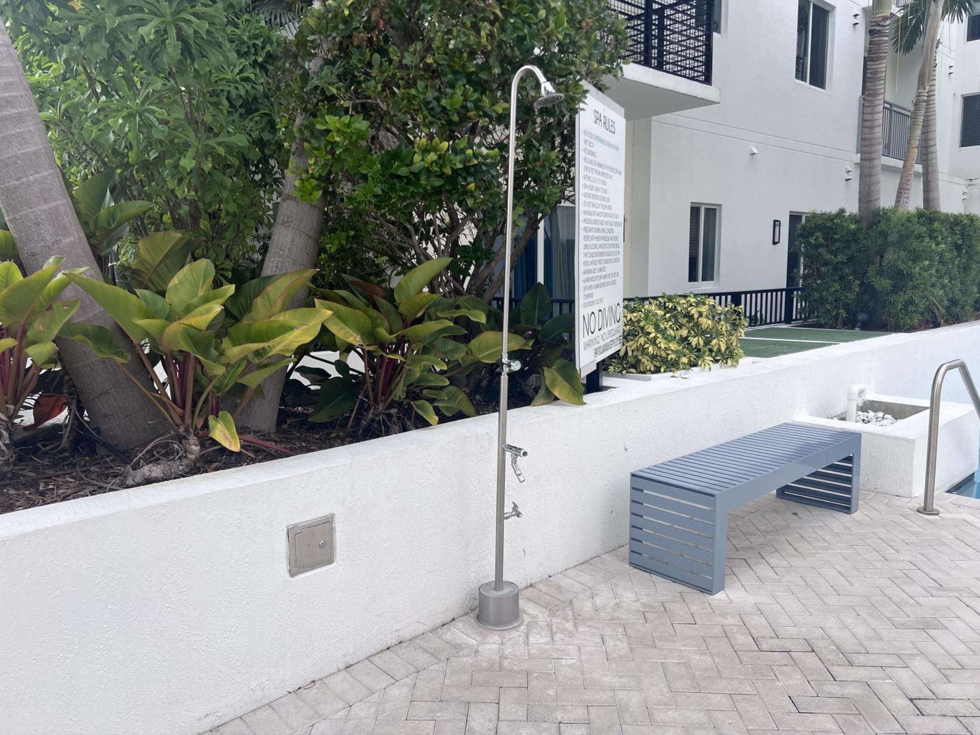 Master Bed Room In Calle Ocho Μαϊάμι Εξωτερικό φωτογραφία
