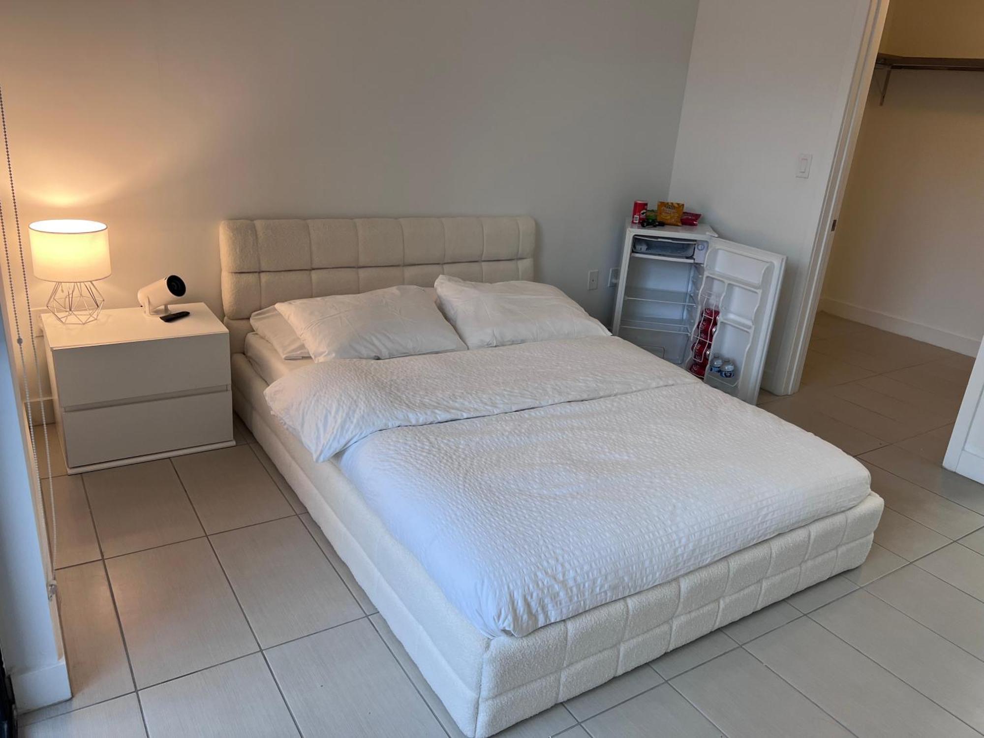 Master Bed Room In Calle Ocho Μαϊάμι Εξωτερικό φωτογραφία