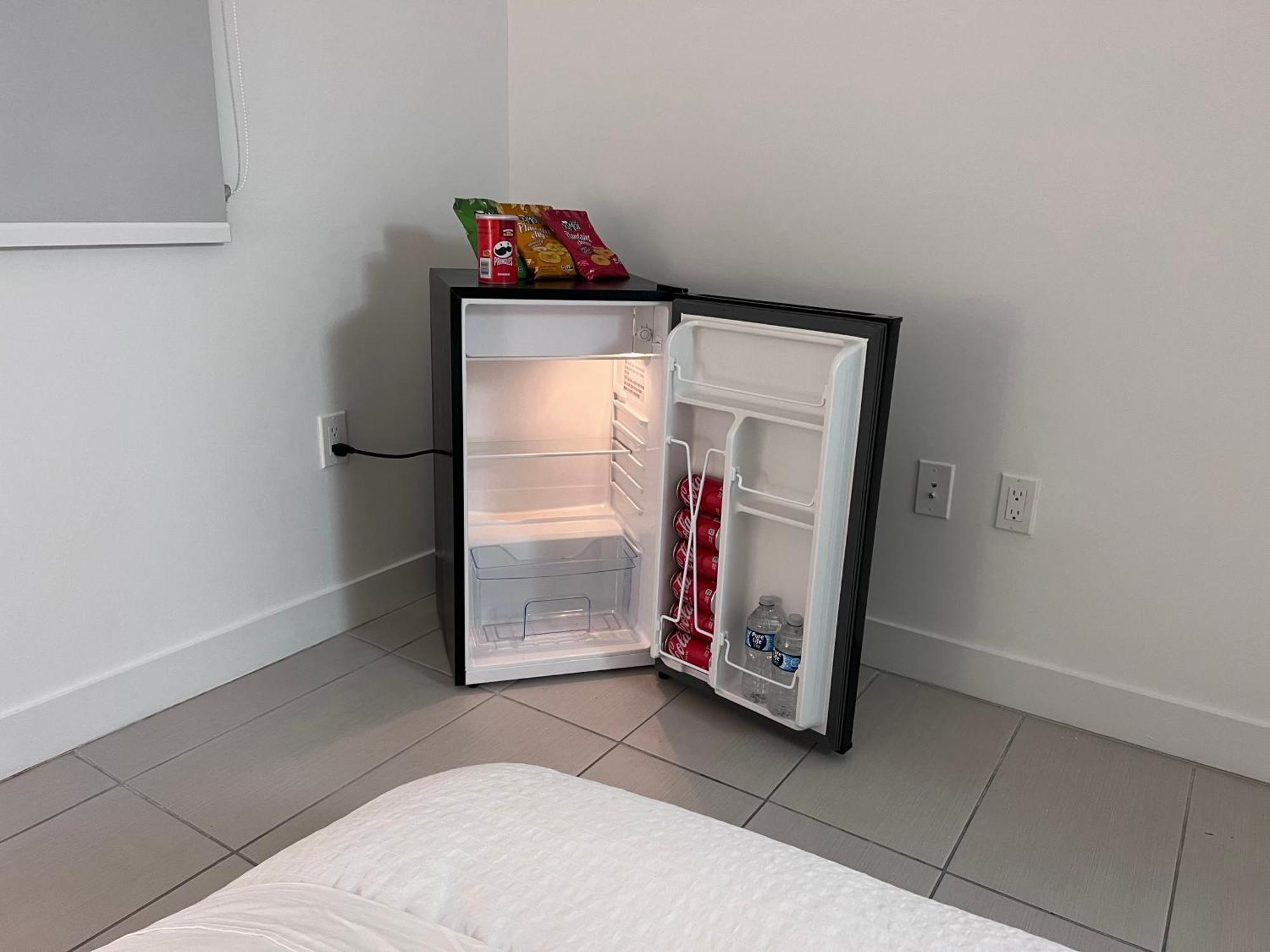 Master Bed Room In Calle Ocho Μαϊάμι Εξωτερικό φωτογραφία